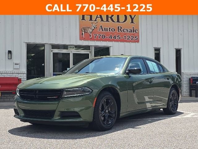 2023 Dodge Charger SXT in Green — front three-quarter view