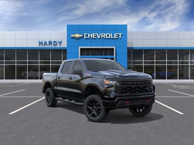 2026 Chevrolet Silverado 1500 Custom Trail Boss in Black — front three-quarter view