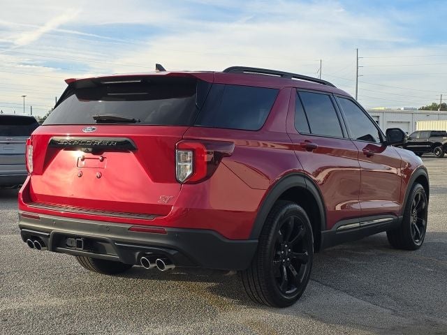 2023 Ford Explorer — detail view