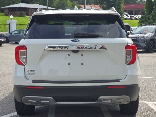 2023 Ford Explorer — interior view