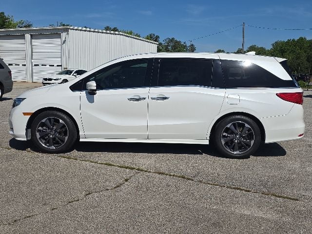 2023 Honda Odyssey — side profile view