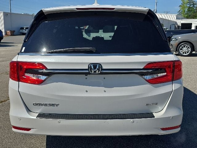 2023 Honda Odyssey — interior view